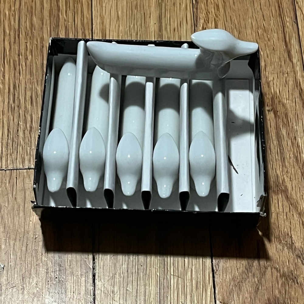 Vintage Set of 6 White Porcelain Bird Knife Rests - Minimalist MCM Table Decor